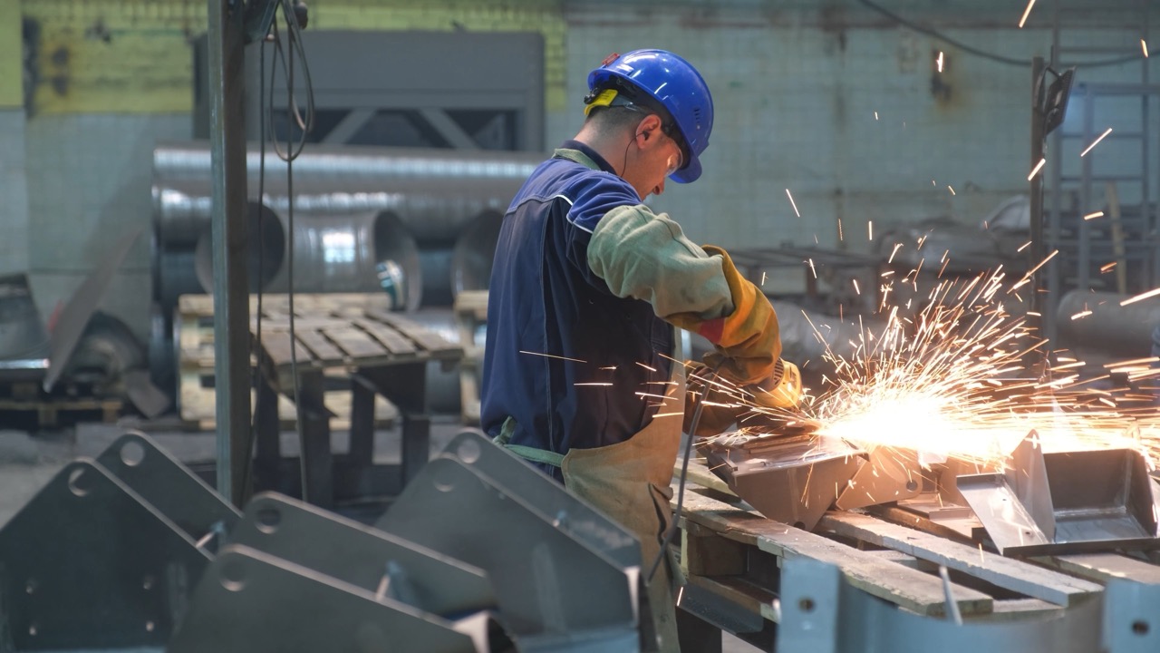 Съёмка на производстве